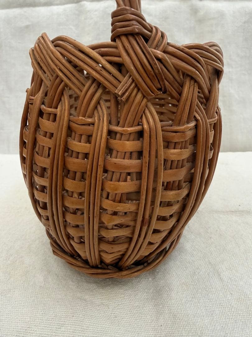 フランス　アンティークパニエ　蚤の市