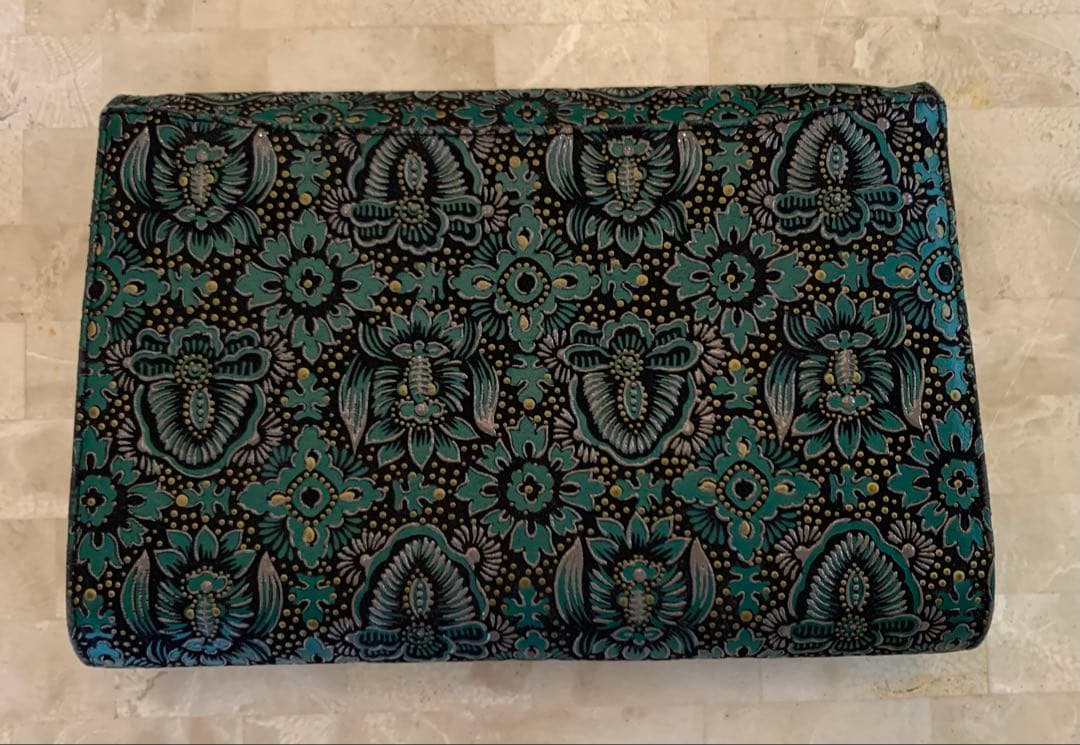 印傳屋 印伝 indeene インディーヌ クラッチバッグ 深緑