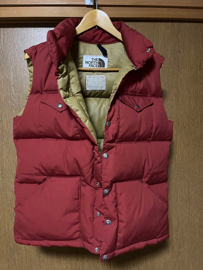 70s 80s 茶タグ　THE NORTH FACE ダウンベスト