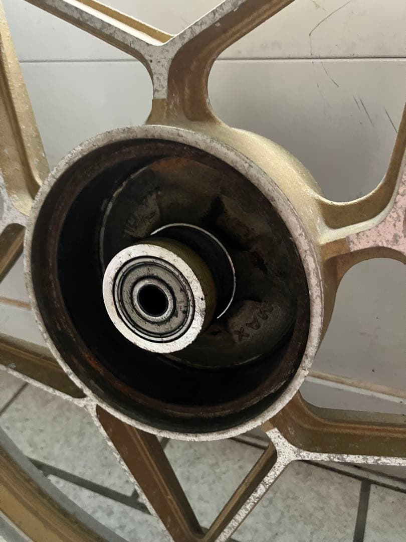 スズキRG80 ホイール前後セット