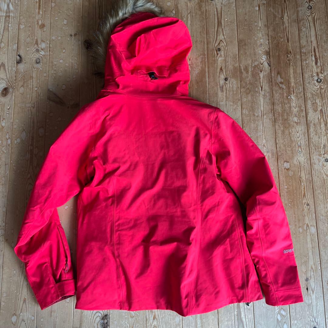 Goldwin上位モデル　ゴアテックス スキーウェア
