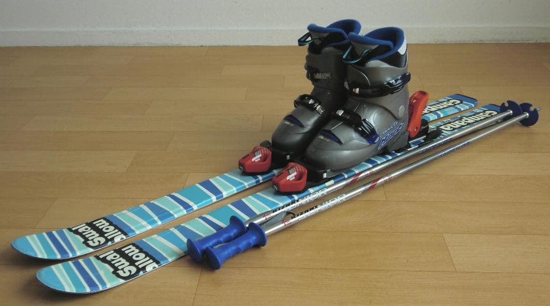 ■■送料無料■swallow■子供用スキー4点セット■板120/靴23■WAX■