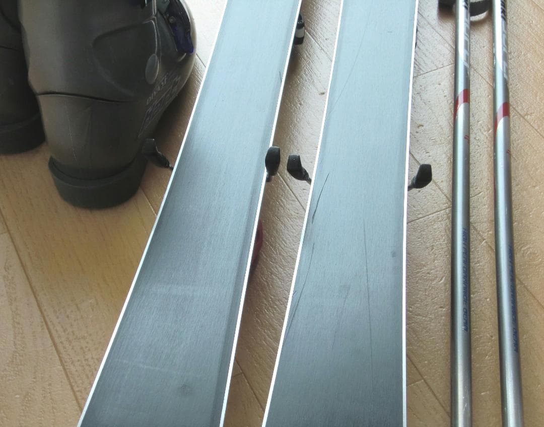 ■■送料無料■swallow■子供用スキー4点セット■板120/靴23■WAX■