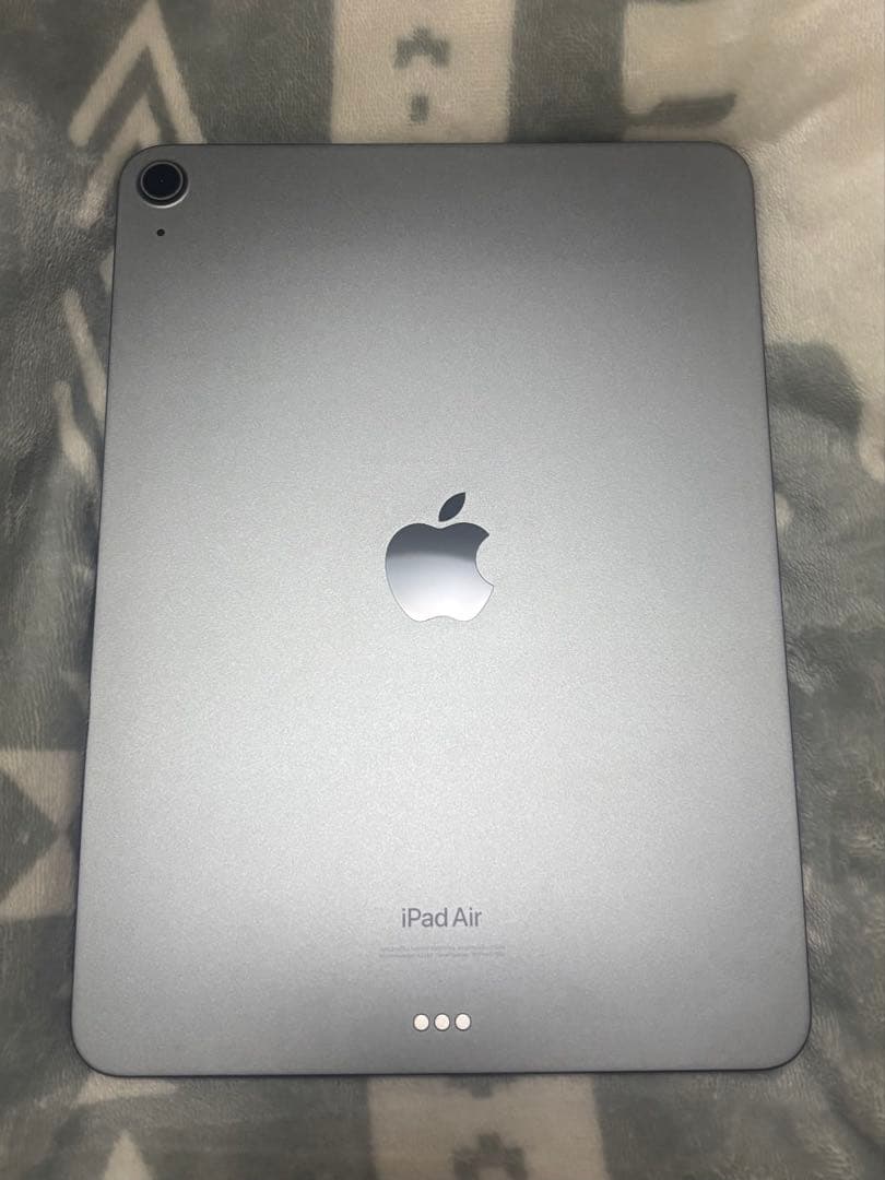 iPad Air 第五世代　64GB Wi-Fiモデル