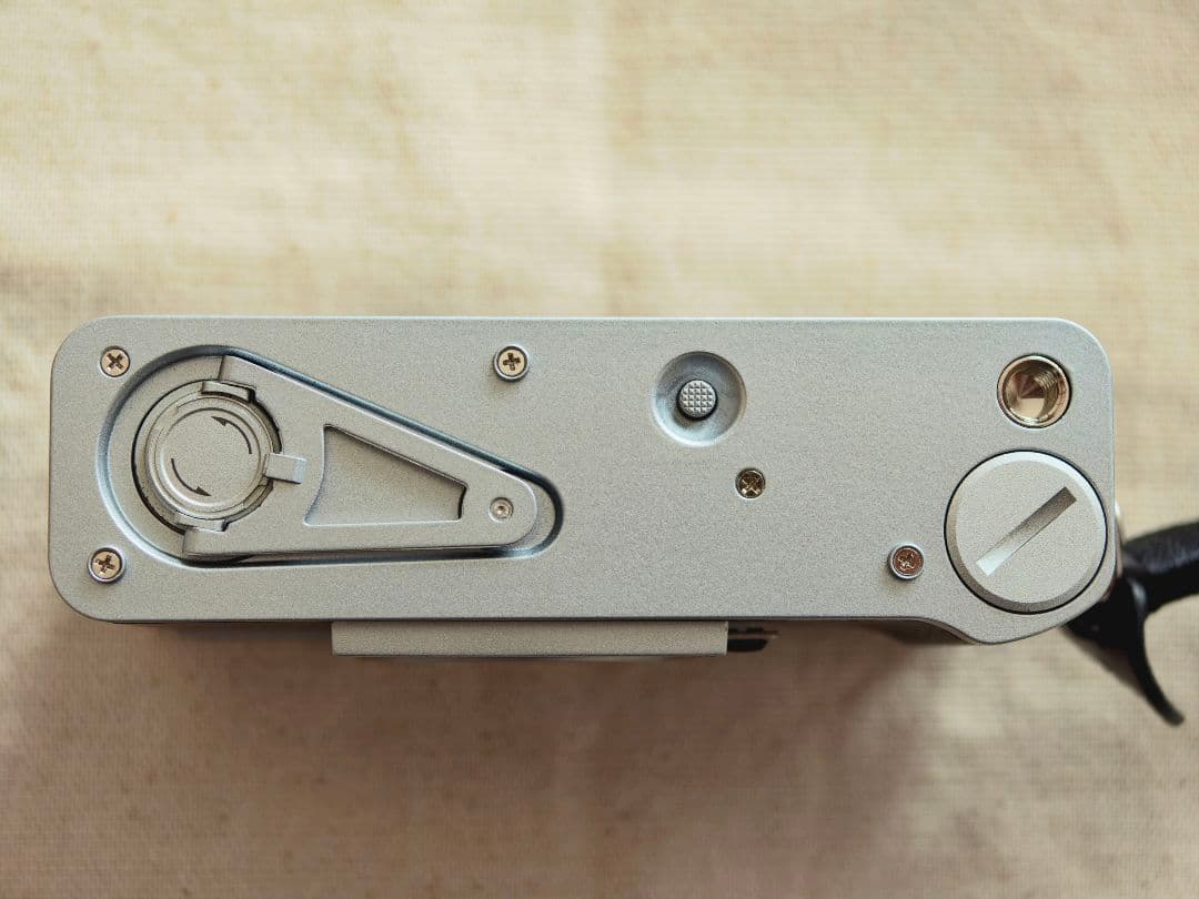 Lomo MC-A（シルバー」