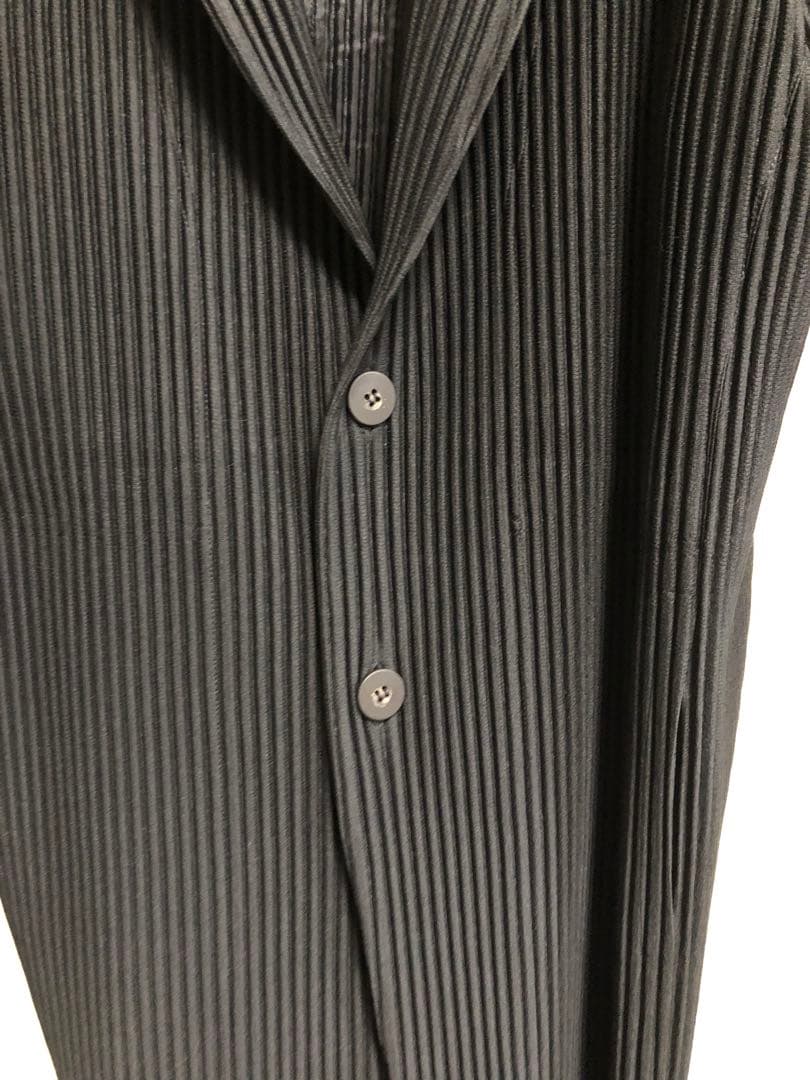 オムプリッセイッセイミヤケ テーラードジャケット ブラック 2