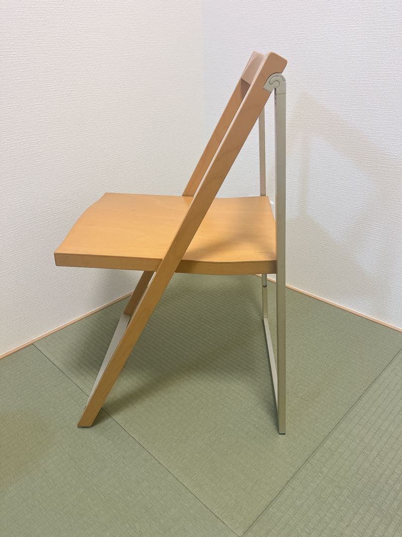 カリガリス Calligaris コヌビア ダイニングチェア　イタリア製　二脚