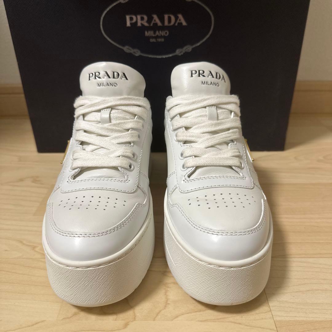 PRADA ダウンタウン ボールドレザー スニーカー 厚底 三角ロゴ 38サイズ