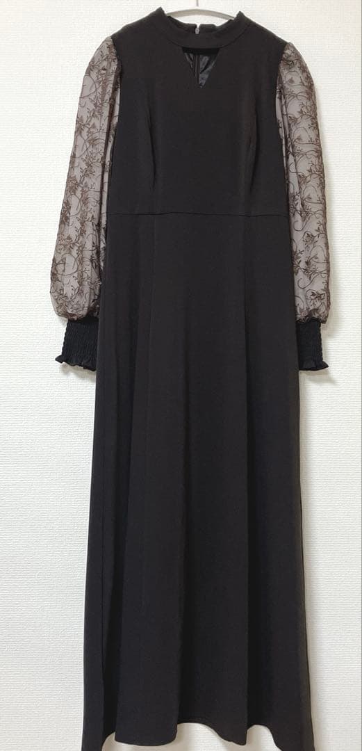 完売品　美品　刺繍 シアー トライアングルデザイン エンブロイダリー ワンピース