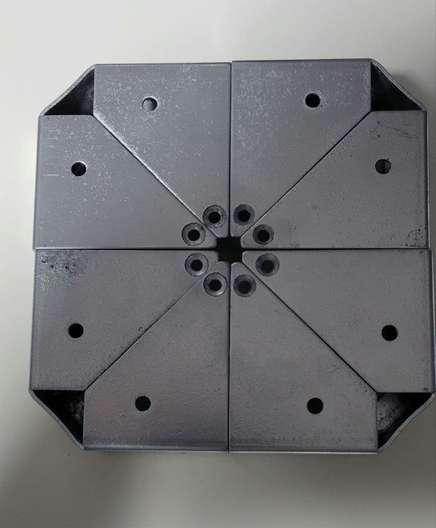 セガ テーブル筐体用のコーナー金具4つセット