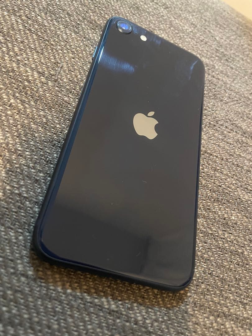 Apple iPhone SE (第2世代) ブラック