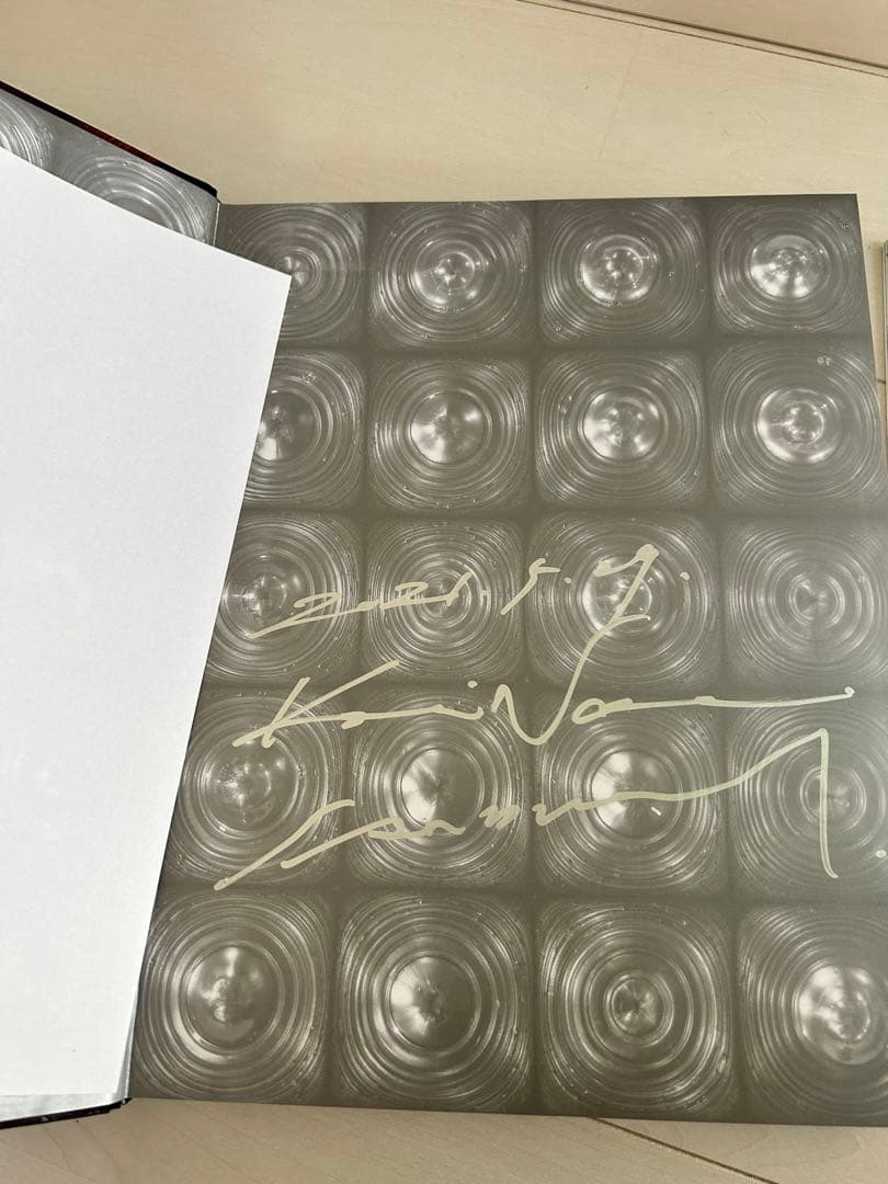 【極美品】名和晃平サイン入り『MORPHOSIS』画集