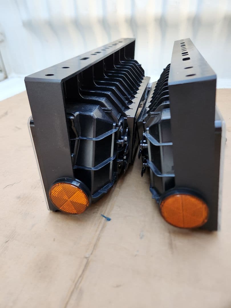 小糸☆3連LED☆テールランプ☆ノーマルターン☆KOITO