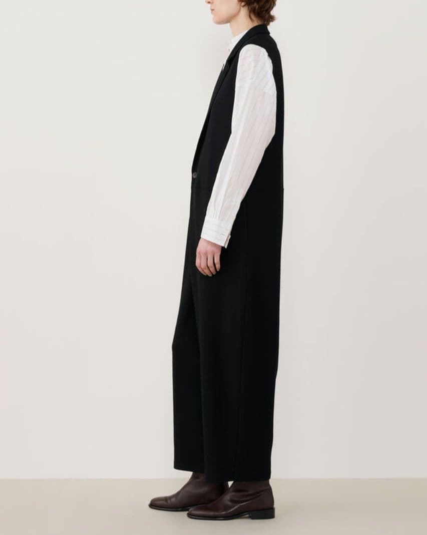 極美品 ギャルリーヴィー 25AW ウールミルドスムース ジャンプスーツ