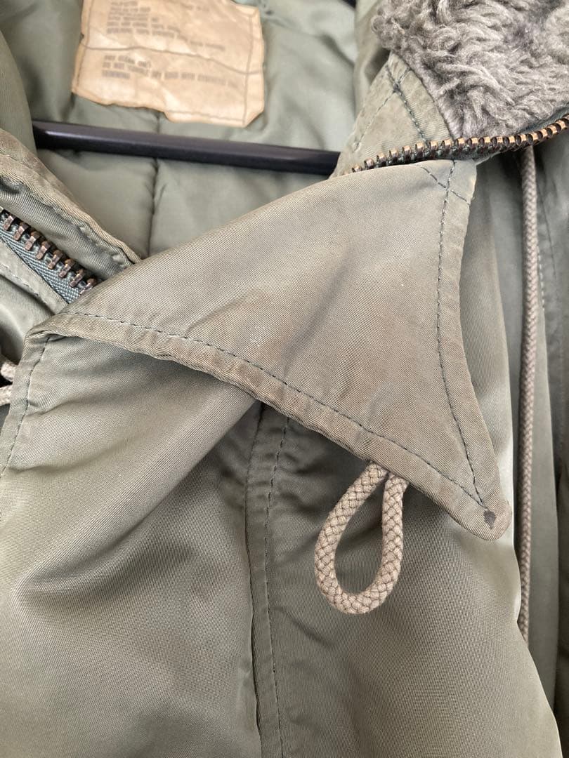 N-2B ヴィンテージ　フライトジャケットジャンティーク購入