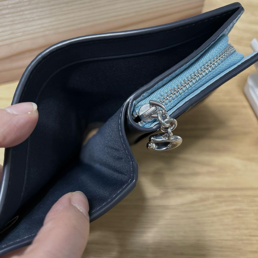 coach 二つ折り財布(空色)未使用品