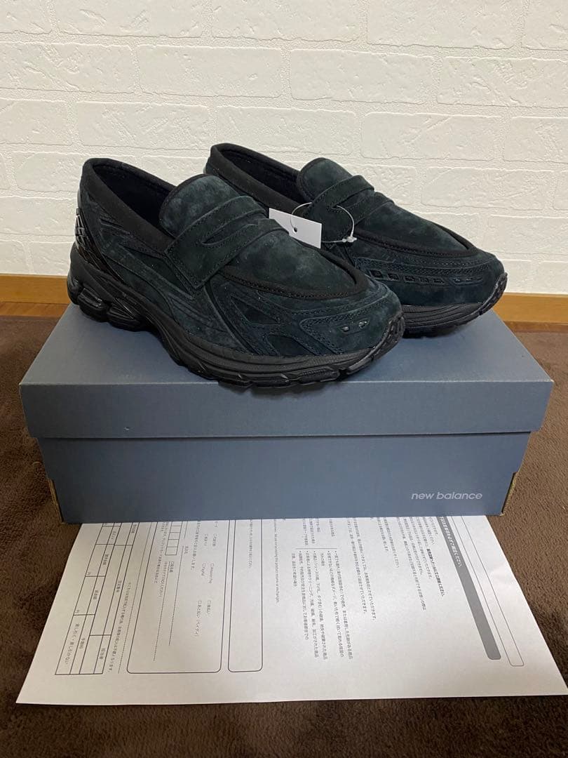 新品　国内正規　New Balance 1906L ブラックスウェード　24cm