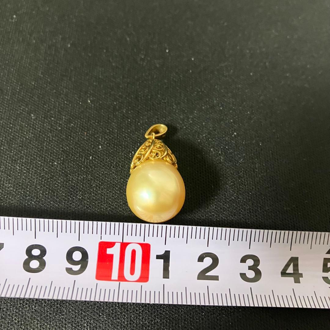 パール　K18　ペンダントトップ　ネックレストップ