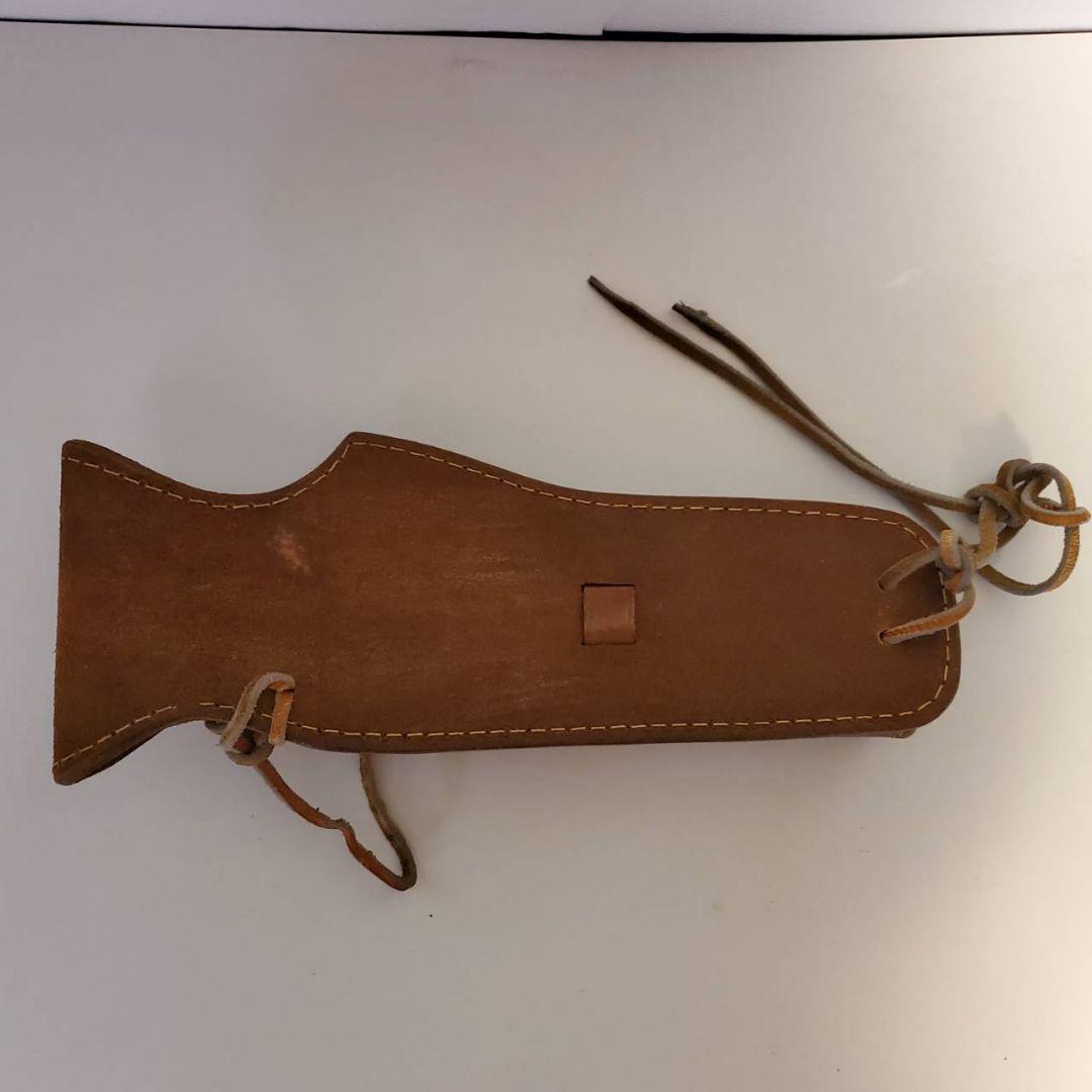 ホルスター、ガンベルト　本革