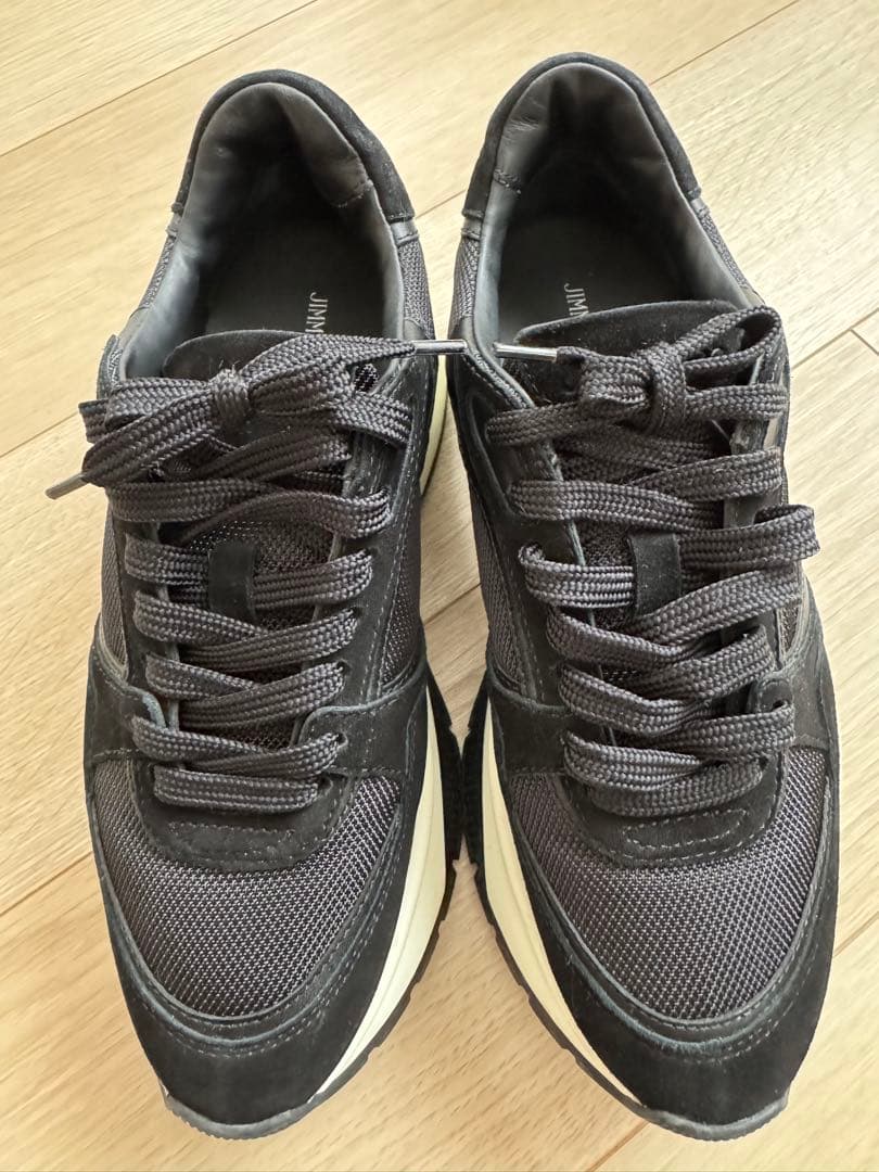 JIMMY CHOO ブラックスニーカー