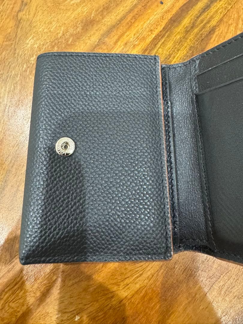 LOEWE ブラック レザー 三つ折り財布