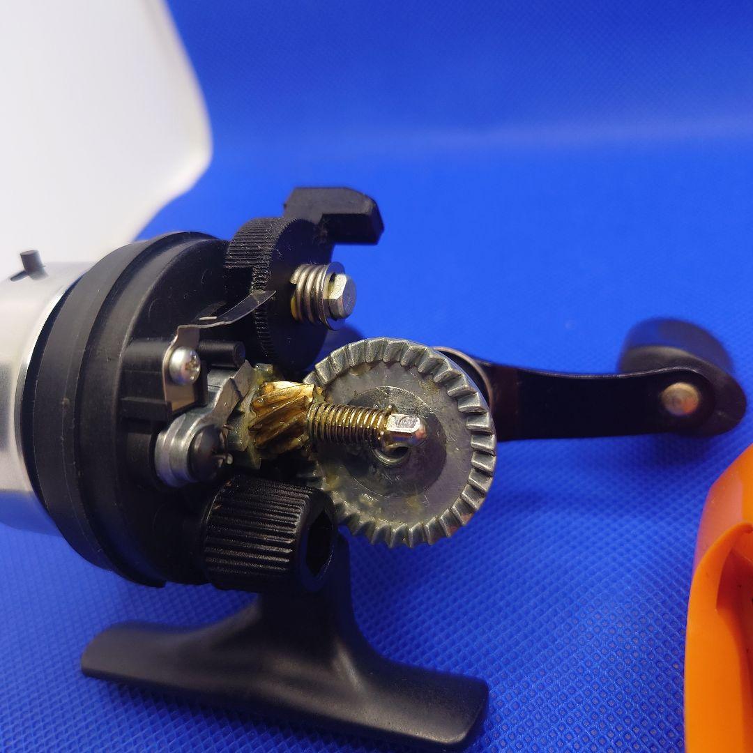 五十鈴ピッキーノ ISUZU PICCHINO スピンキャストリール オレンジ