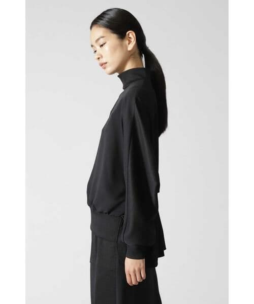 ADORE ハイネック　プルオーバー　未使用タグつき