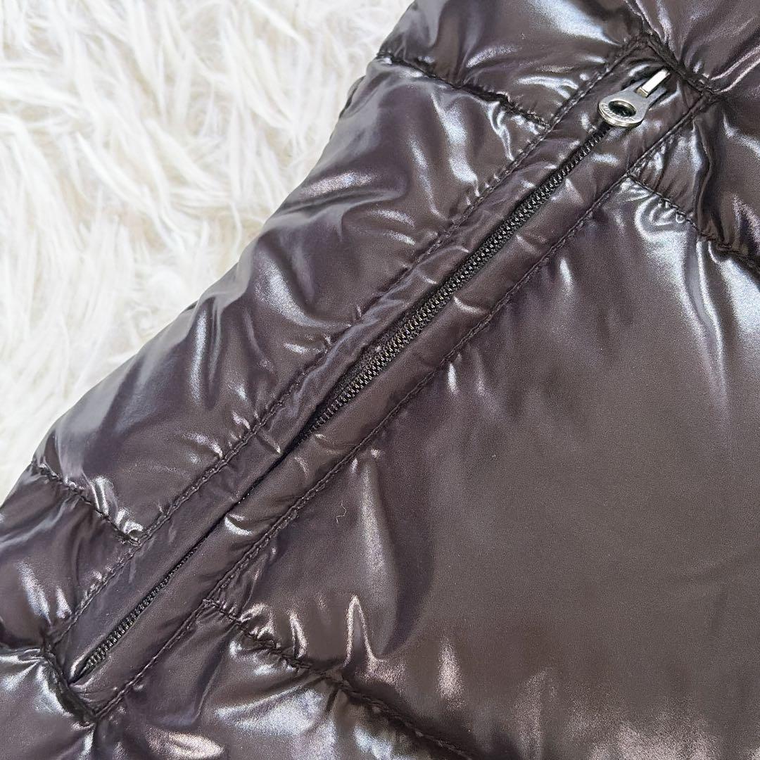 美品✨【デュベティカ】ファーフード付き2way ダウンベスト 光沢ブラック 38