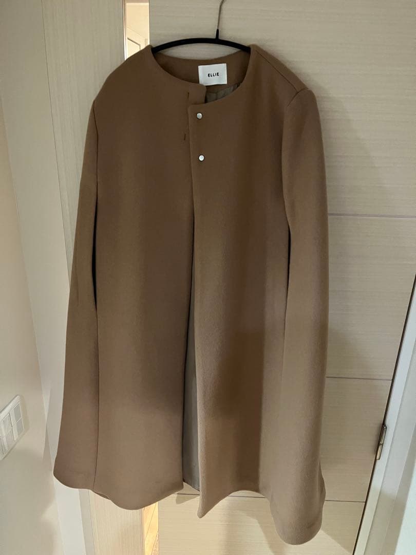 ELLIE ポンチョコート キャメル