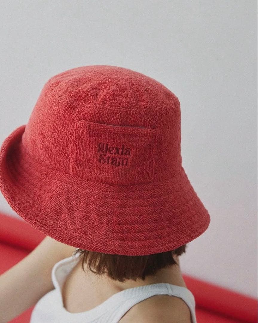 アリシアスタン　パケットハット　RED