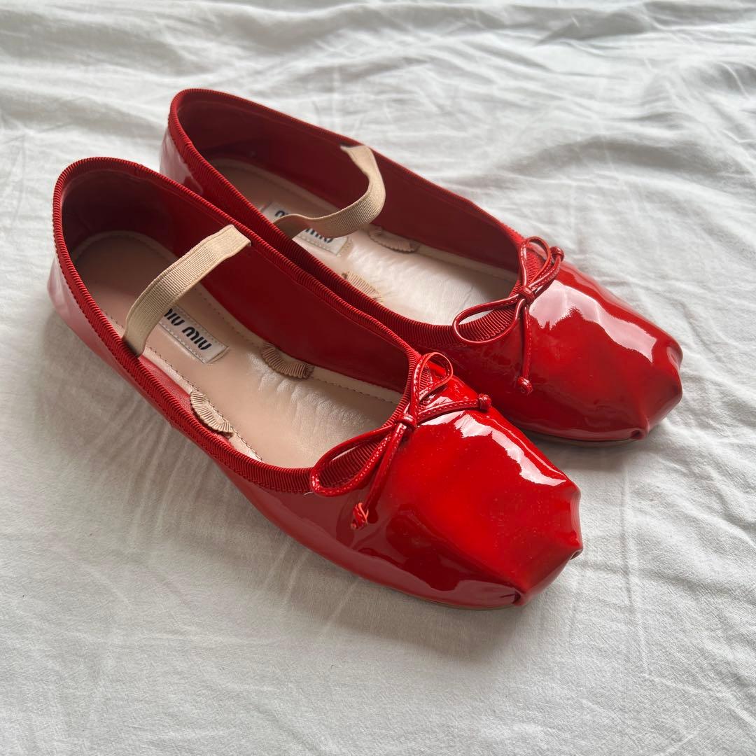 靴 miu miu mary jane patent flat shoes red