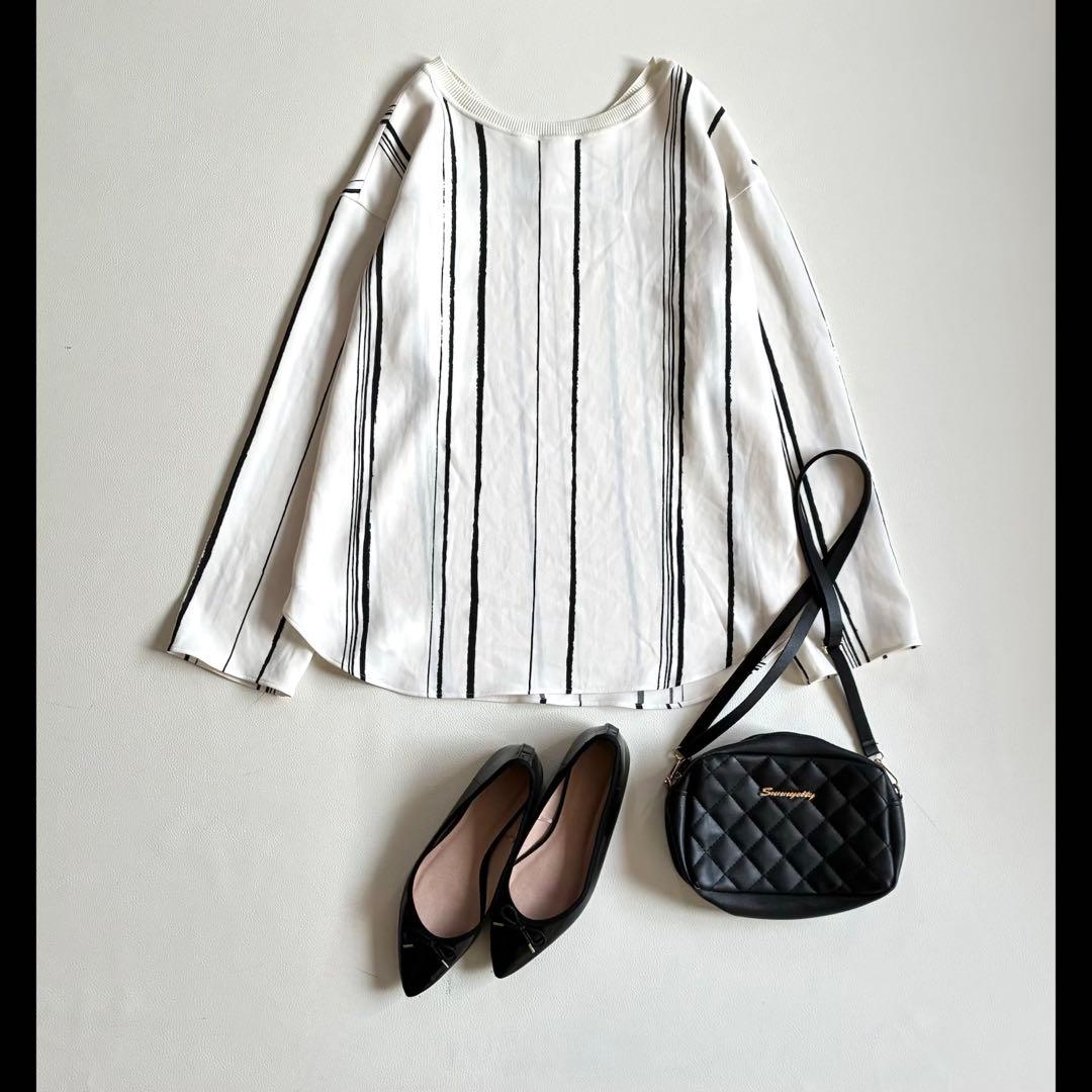 ◆美品◆ギャルリーヴィー◆ドローイングラインプリントプルオーバーシャツ◆F