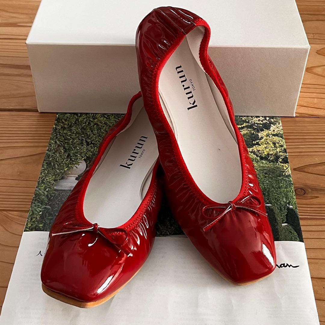 kurunTokyo Giselle エナメル レッド 26.5 美品