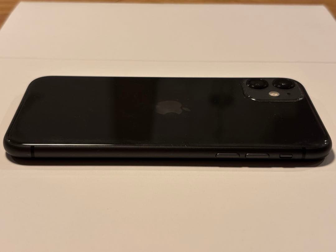 美品　iPhone11　128GB　ブラック　SIMフリー