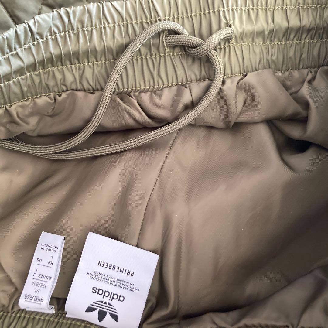 adidas 中綿 キルティング アディカラー クラシックスキルトトラックパンツ