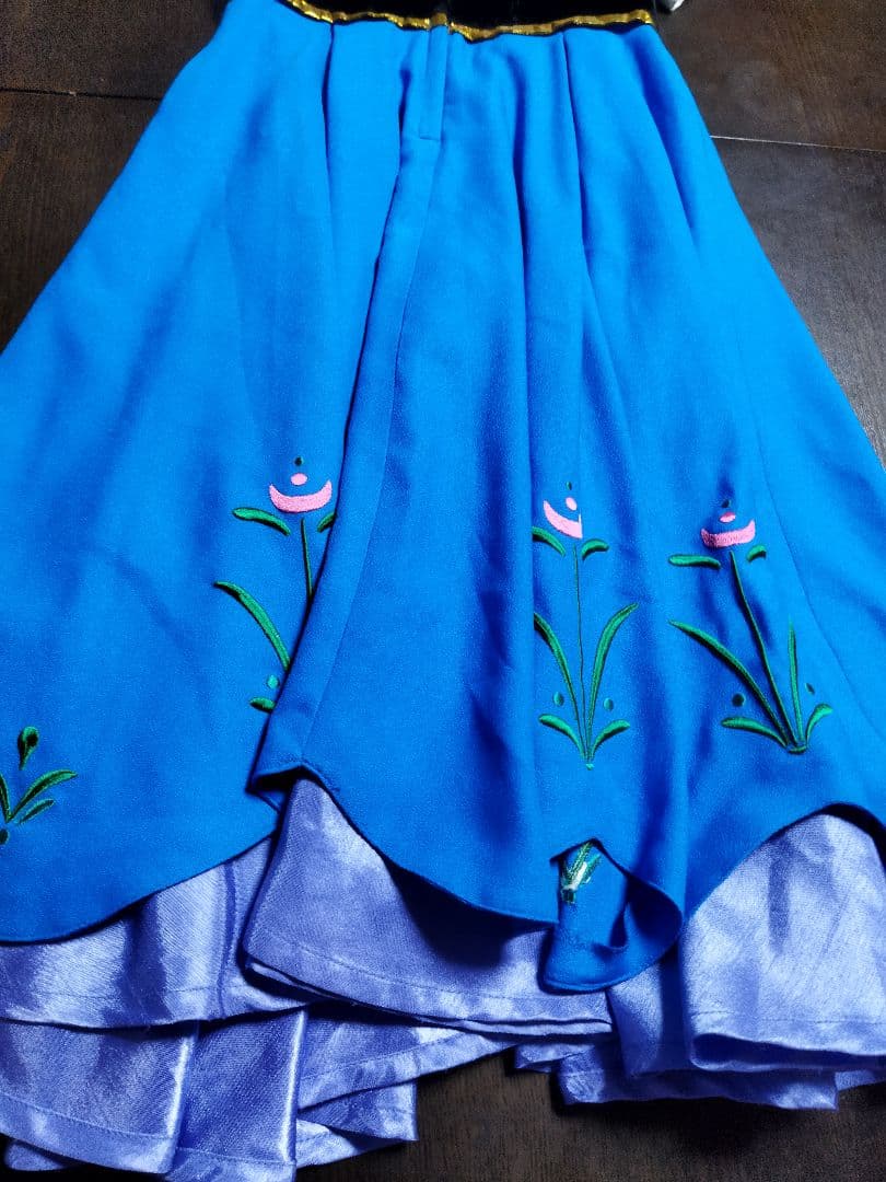 ディズニー　アナ　ビビディバビディブティック　ドレス