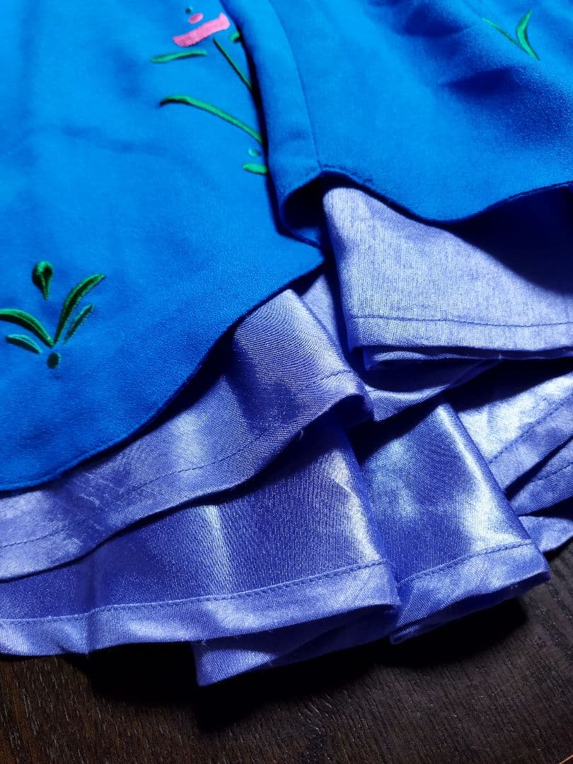 ディズニー　アナ　ビビディバビディブティック　ドレス