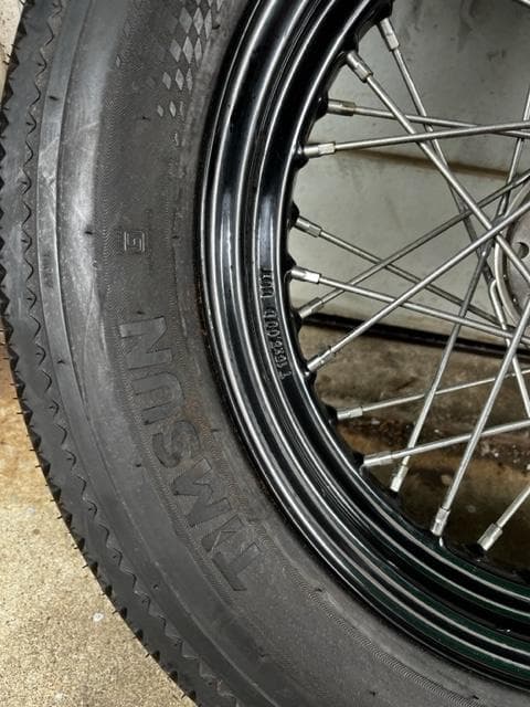 16インチフロントホイール