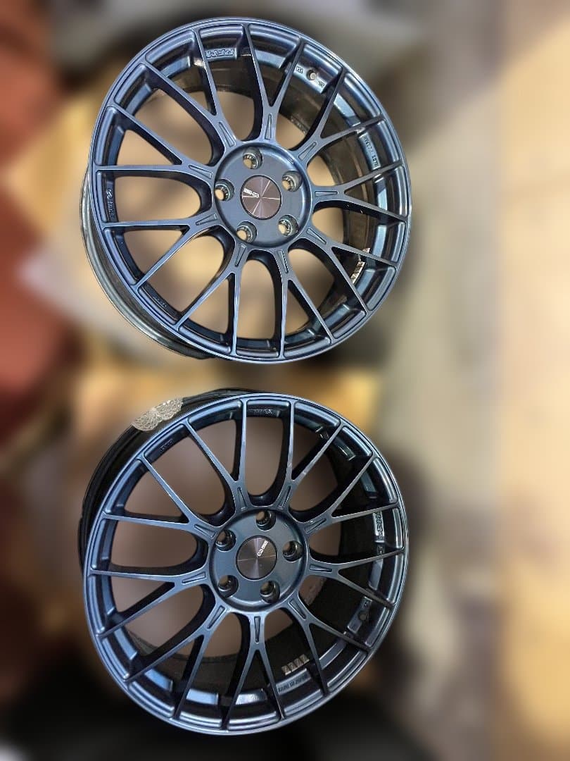 ②エンケイ　PFM1 18インチ　7.5j PCD114.3