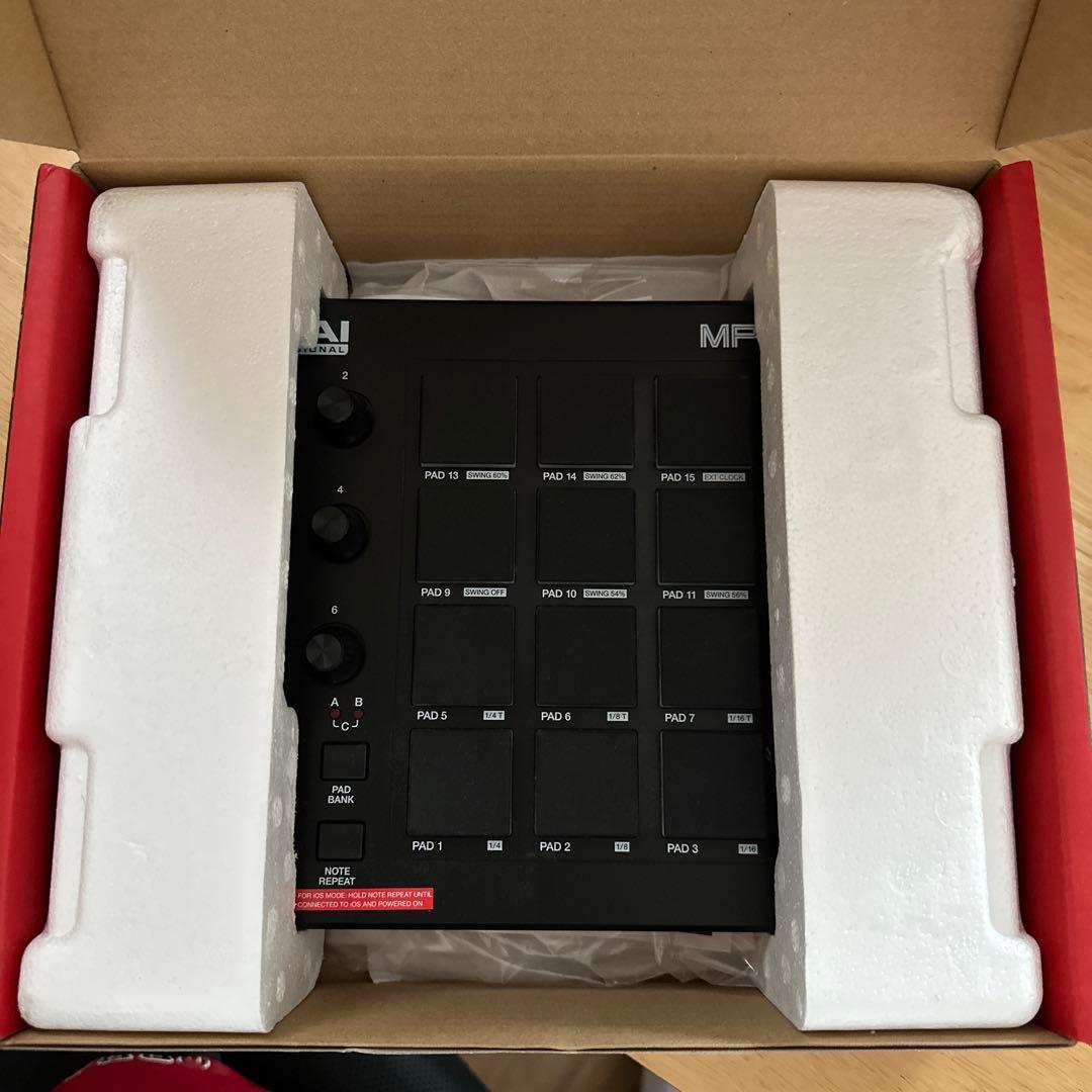 Akai Professional USB MIDI16パッド MPD218