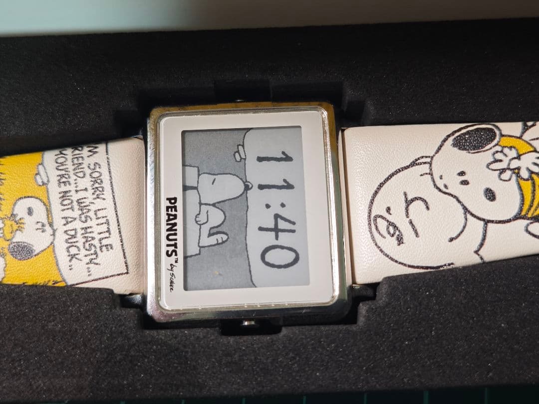 Smart Canvas 腕時計 デジタル ピーナッツ スヌーピー