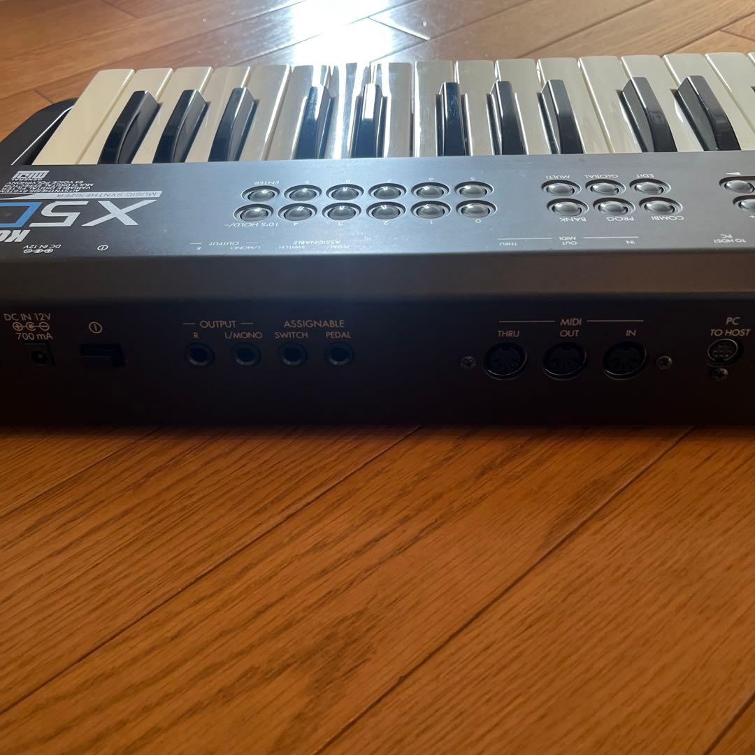 X5D KORG シンセサイザー（出ない音あり）