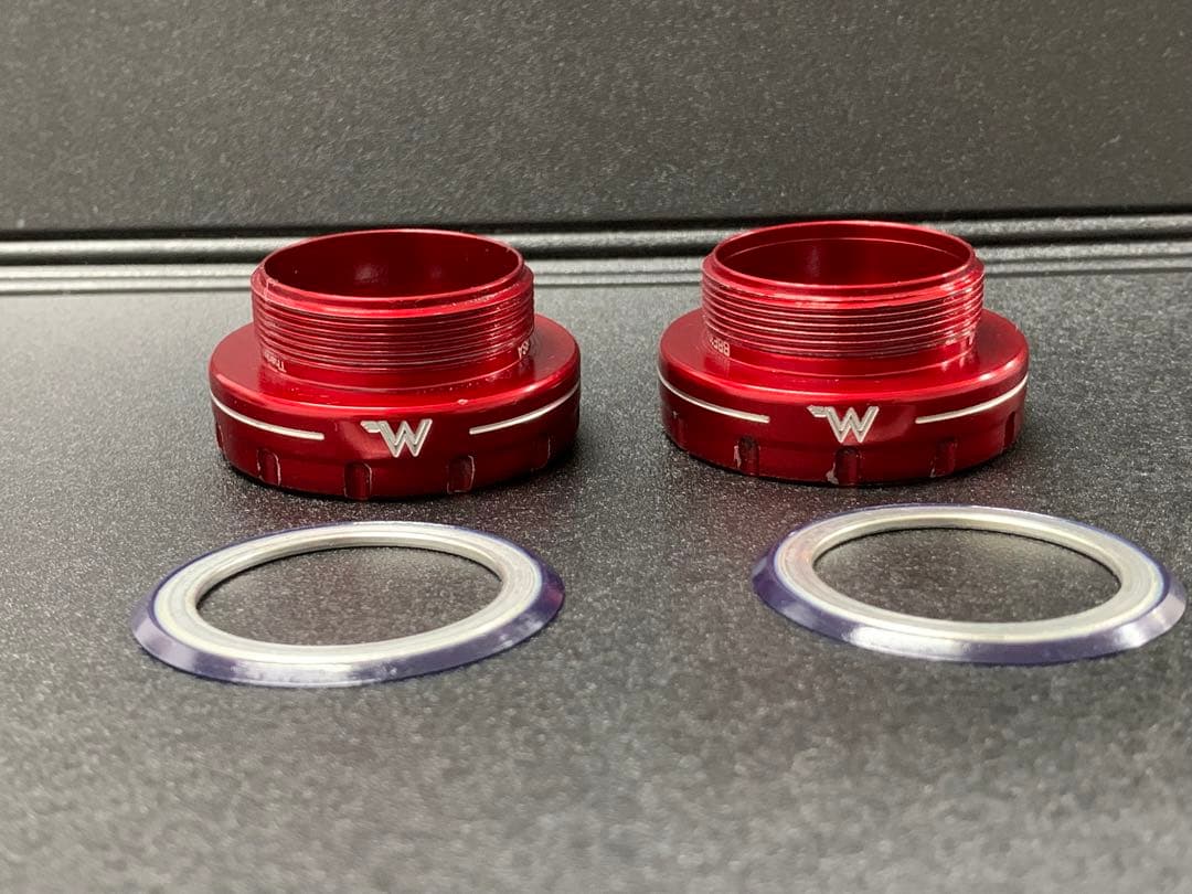 ■White Industries Bottom Brackets■