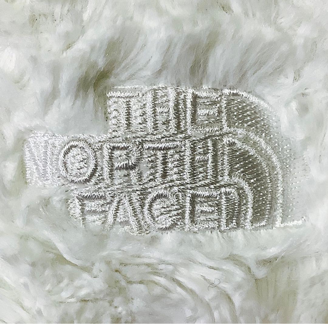 ○ノースフェイス リバーシブル 中綿 ボア ベスト 刺繍ロゴ ホワイト 白 L