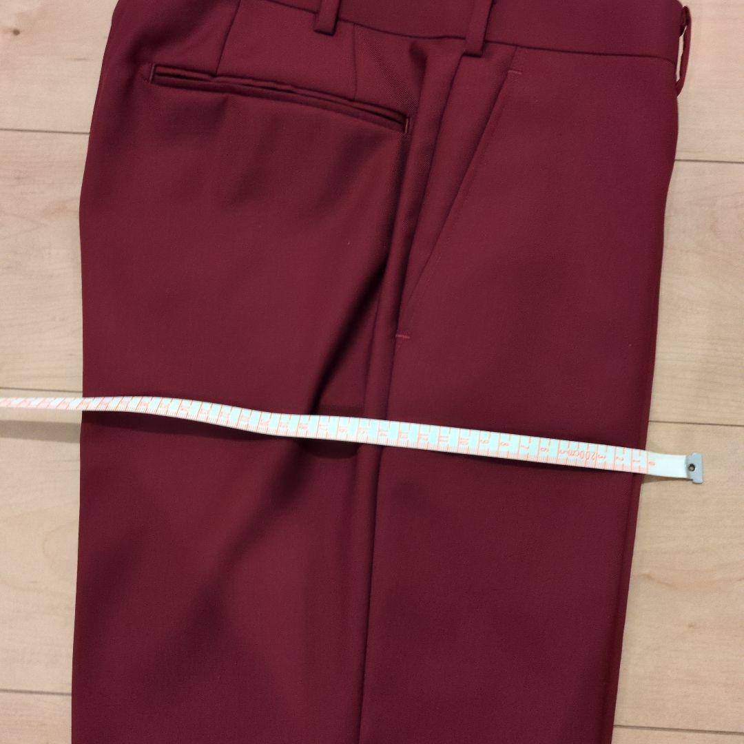 バーガンディのスーツ3点セット