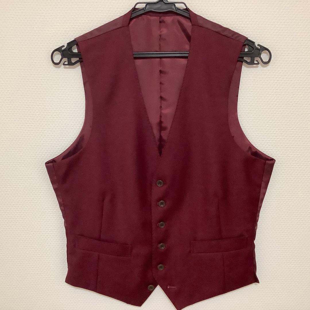 バーガンディのスーツ3点セット