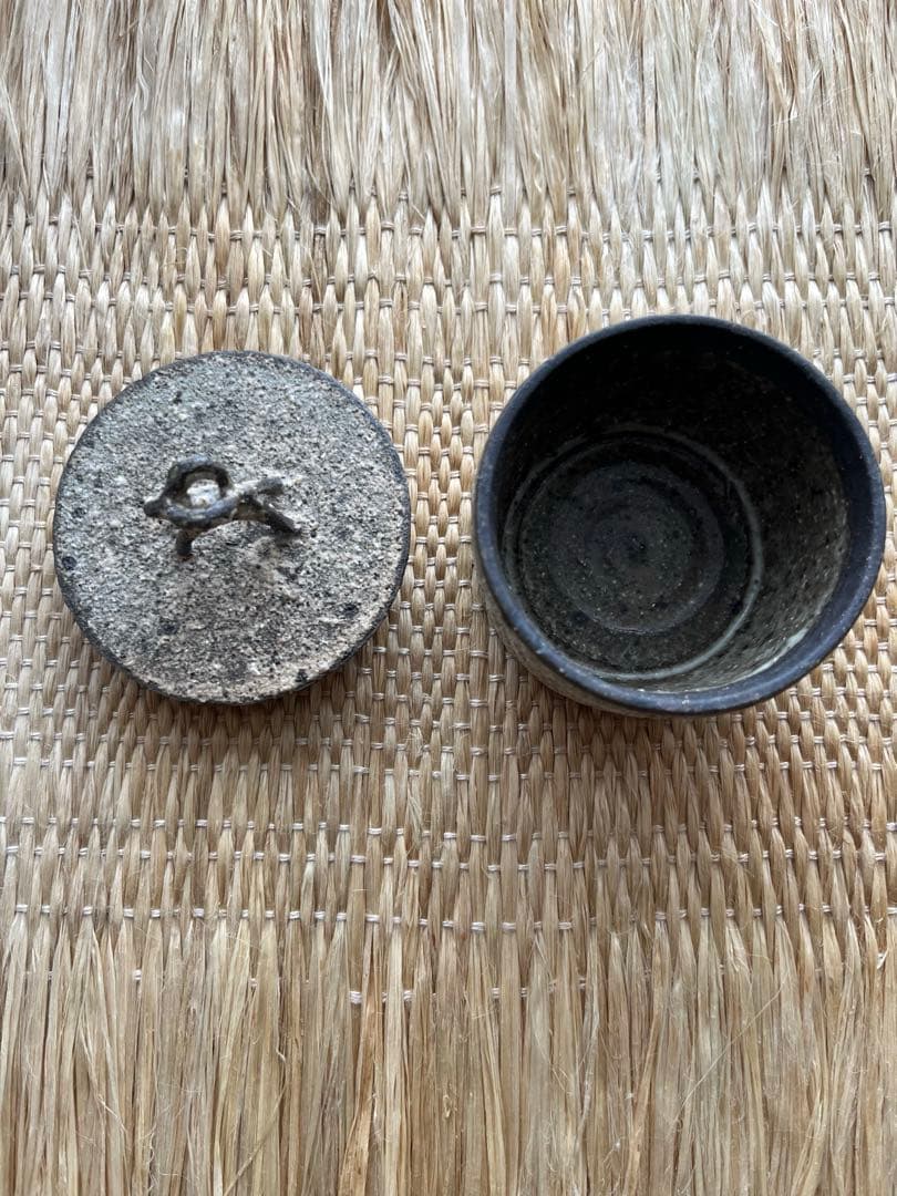 村上躍さん　蓋物　山羊