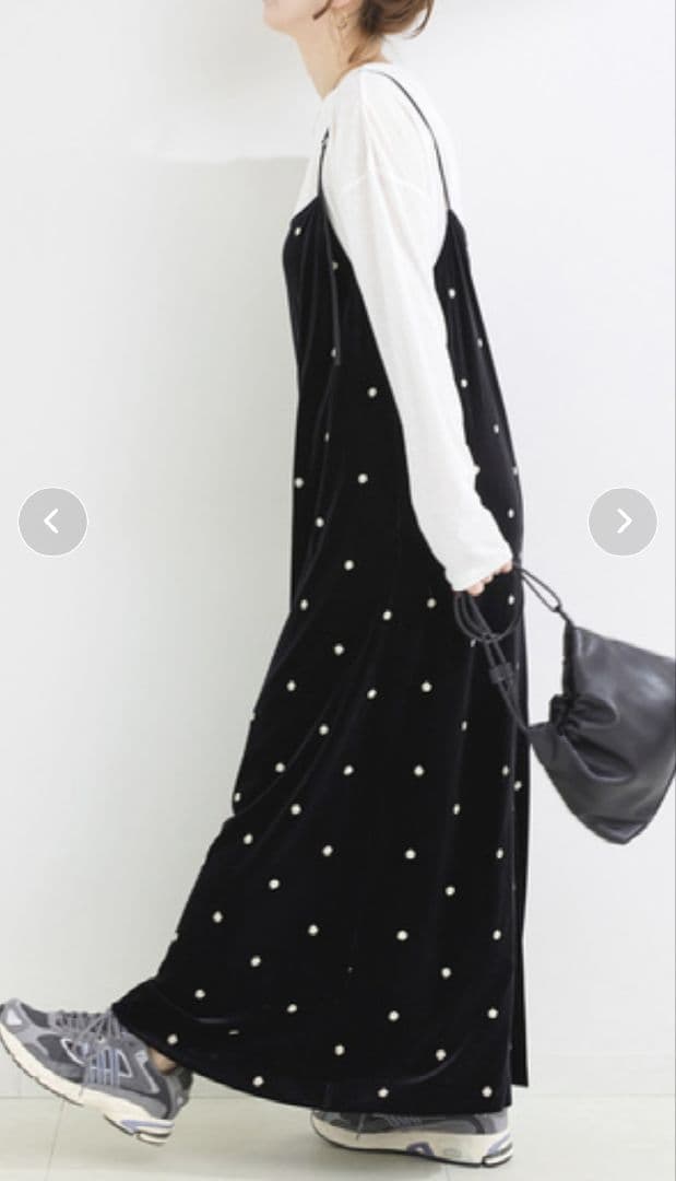 ベーセーストック　B.C STOCK ベロアフラワー刺繍ワンピース