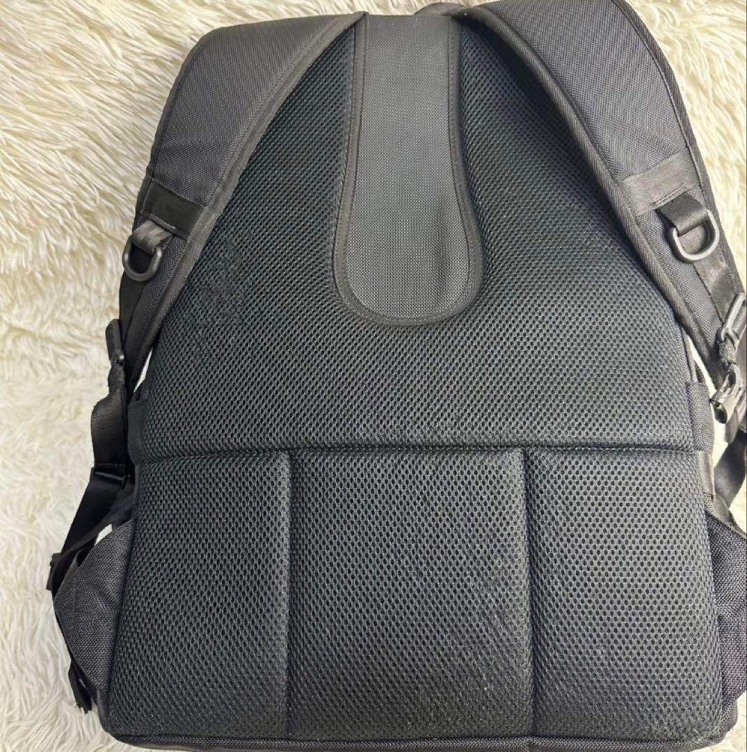 Yohji Yamamoto × NEW ERA 刺繍リュック