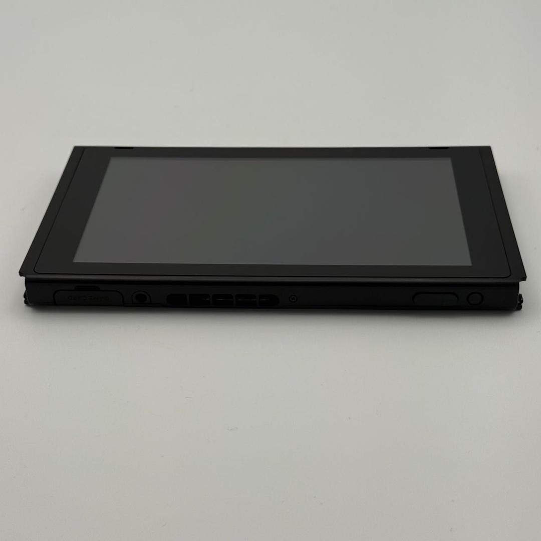 ニンテンドースイッチ　初期モデル　本体のみ　②